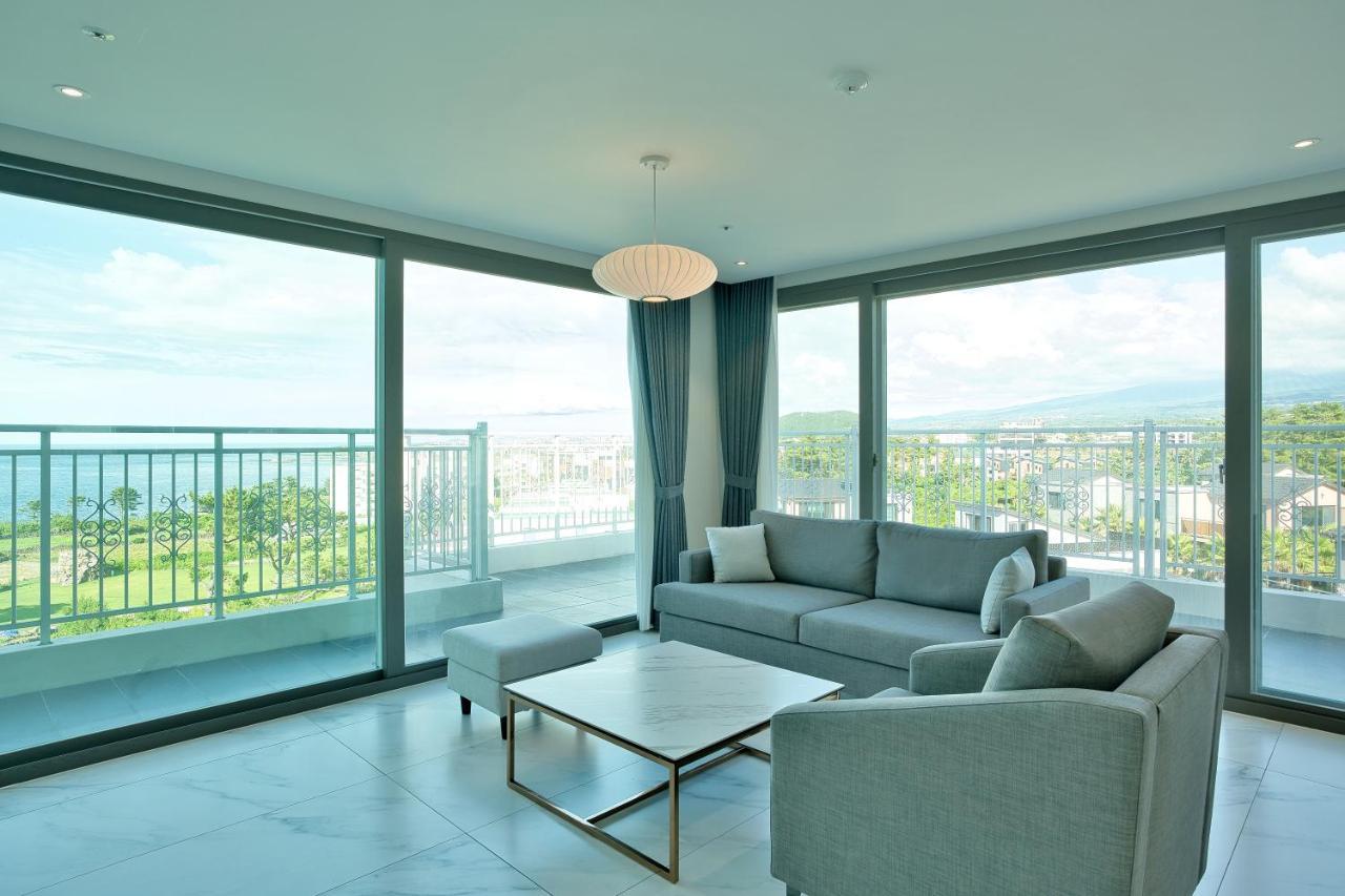 Villa De Aewol Jeju Exteriör bild